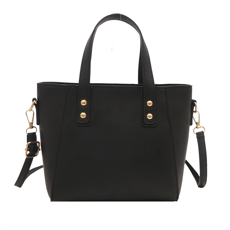 Bolsa de transporte de alta calidad otoño / invierno 2024 nuevo nicho de diseño de bolsas de cubo de agua popular este año bolsas de mano para mujeres