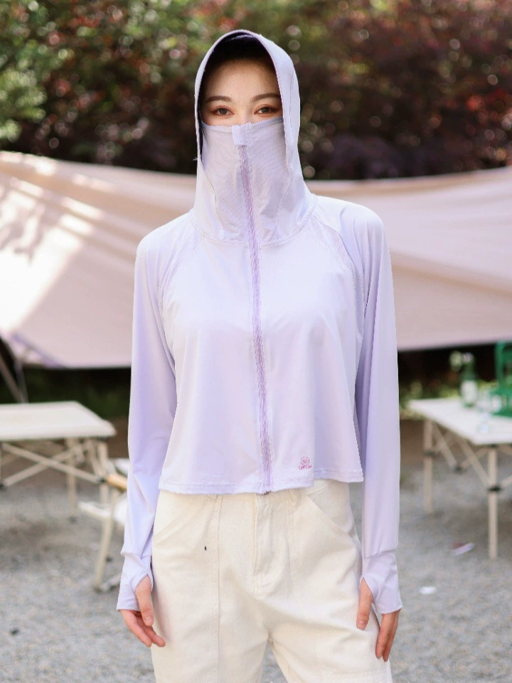 Красивая Silk солнцезащитная одежда с капюшоном, тонкая спортивная летняя мужская длинная куртка