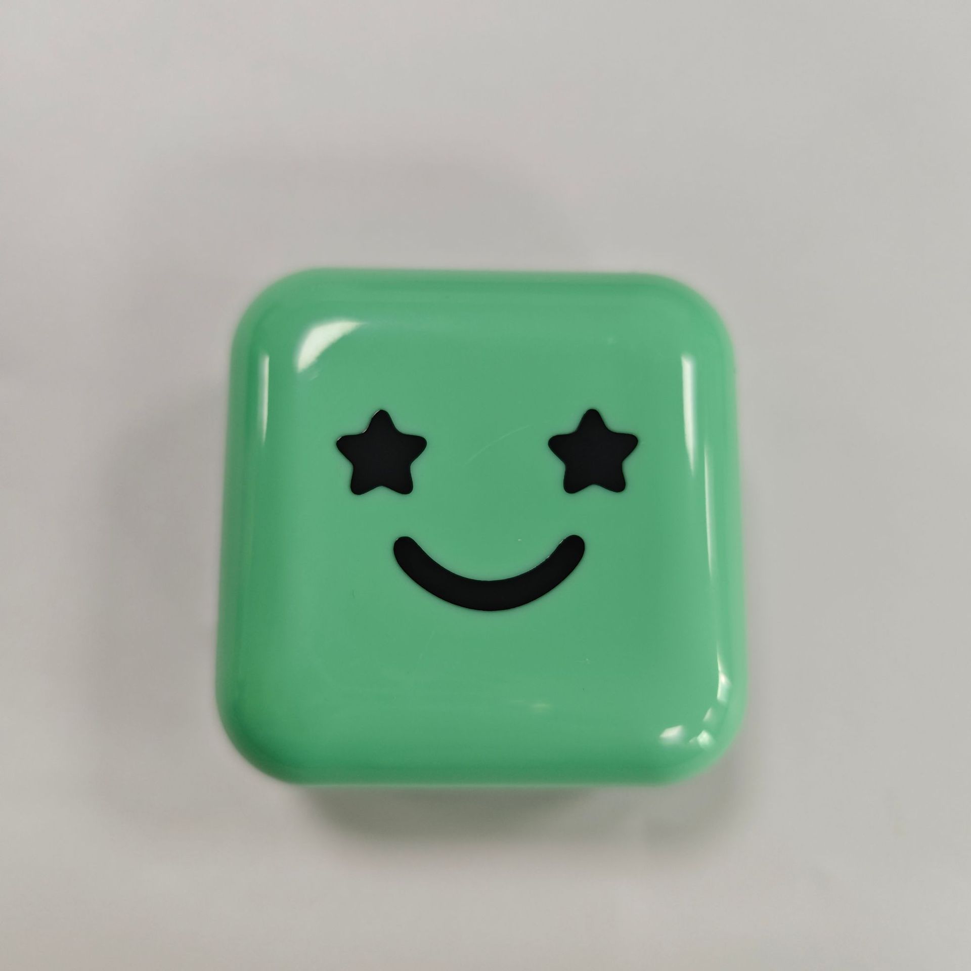 녹색 스마일 거울 케이스 (여드름 패치 미포함)