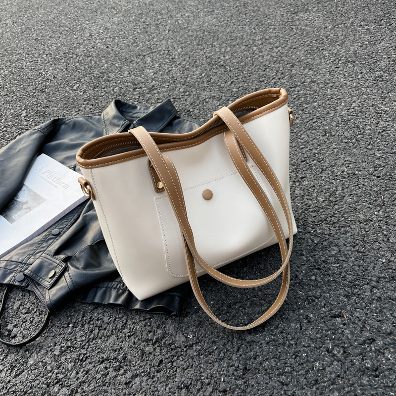 Bolso bandolera transfronterizo de gran capacidad más vendido para mujer 2025 nuevo bolso de alta gama de cercanías bolso de hombro simple image 9