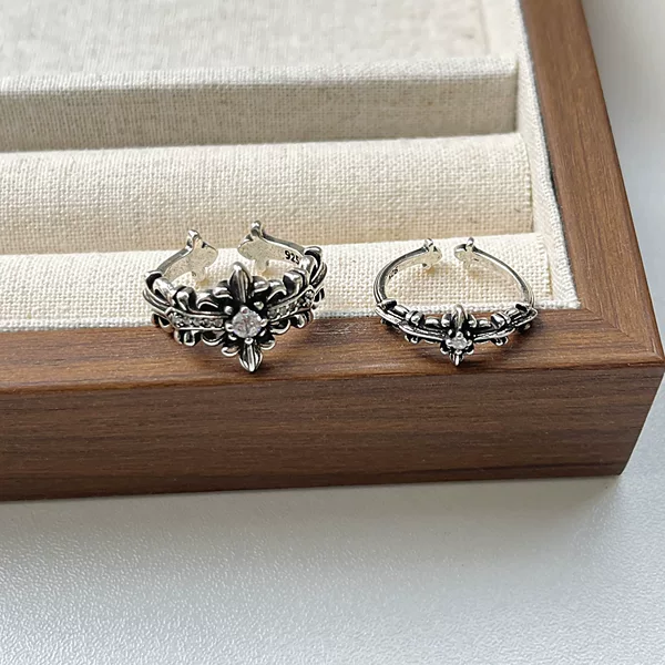 Dark Style Punk Cross Flower Ring, Vintage Distressed Light Luxury Niche High-End Versatile Adjustable Open Ring