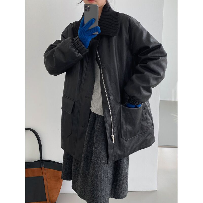 So Stylish Retro Pu Knitted Collar Warm down Jacket for Women with a Turn-Down Collar, Elegant Loose-Fitting Mid-Length Leather Coat 2682