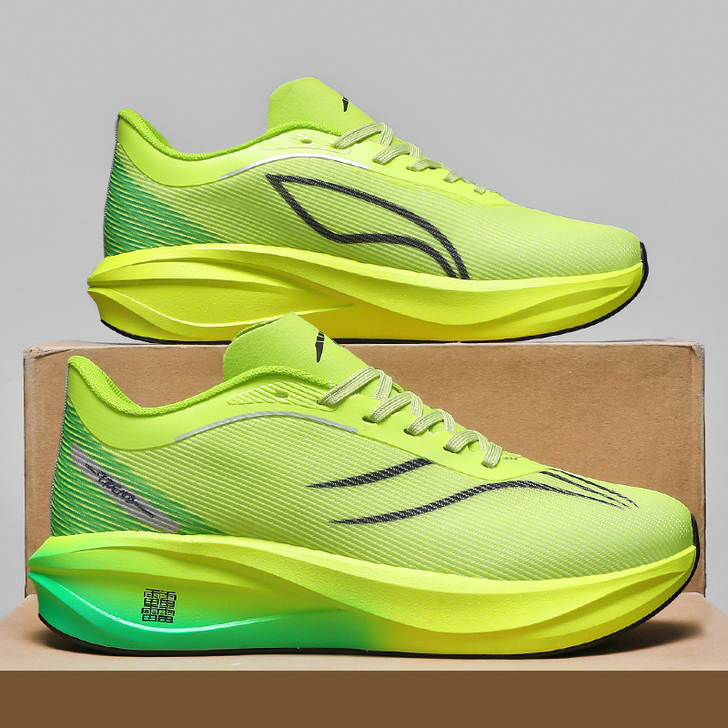 Nuevos zapatos de carrera de alta calidad Flying 52025 zapatos deportivos de estudiantes profesionales de carreras para mujeres 5C zapatos de carrera para hombres