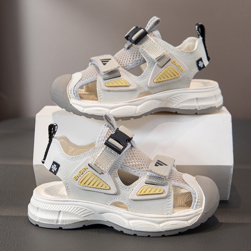 Niños huecos sandalias deportivas 2026 verano nuevos niños zapatos deportivos de bolsillo para niños zapatos de red simple estudiantes zapatillas frías image 4