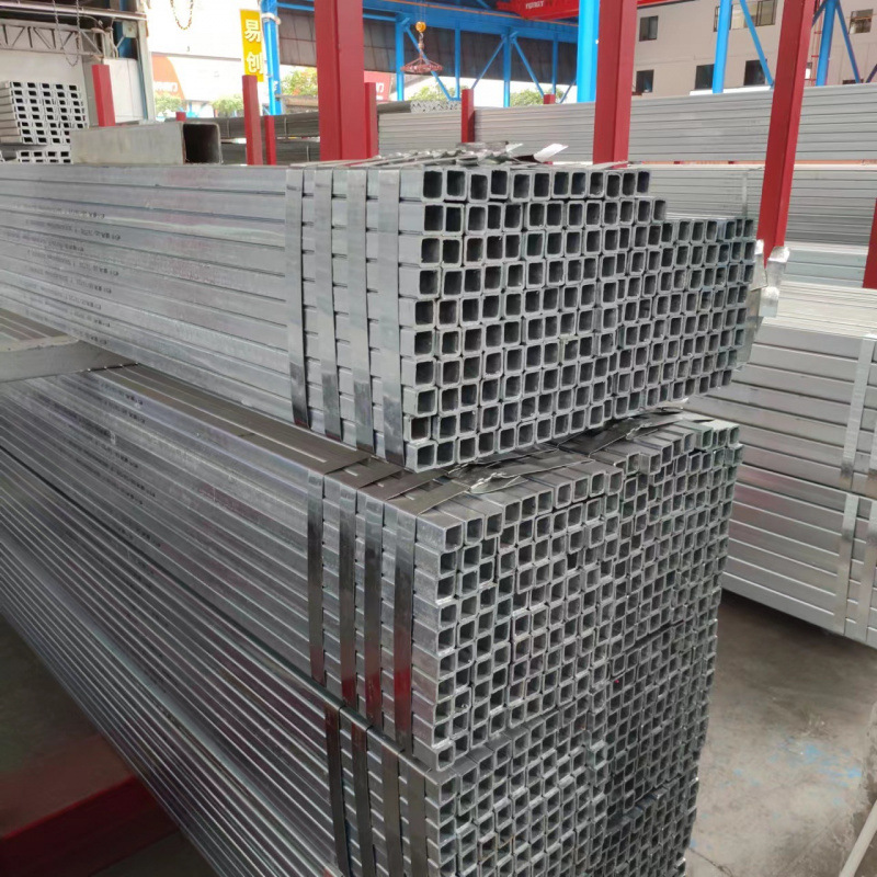 佛山镀锌方管现货q235b热镀锌方管方通薄壁矩形镀锌管40*40厂家