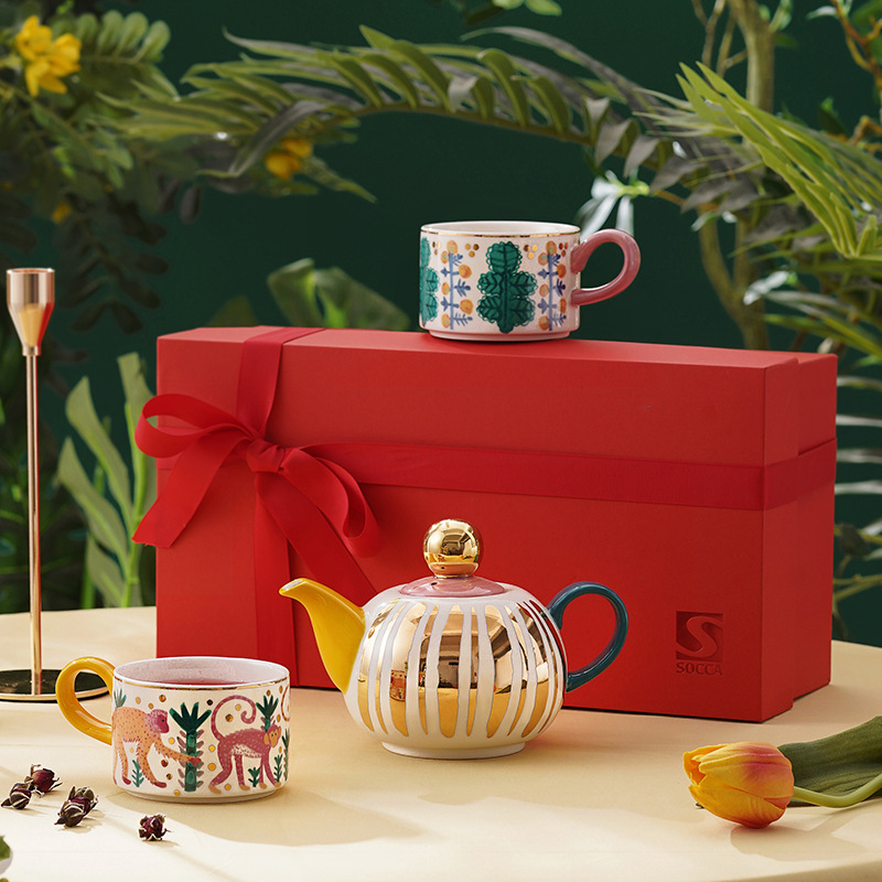 British Teapot Set,High-looking Style Light Luxury Water Set,Hand-painted One Pot And Two Cups Of Coffee Set,Gift Box And Souvenir