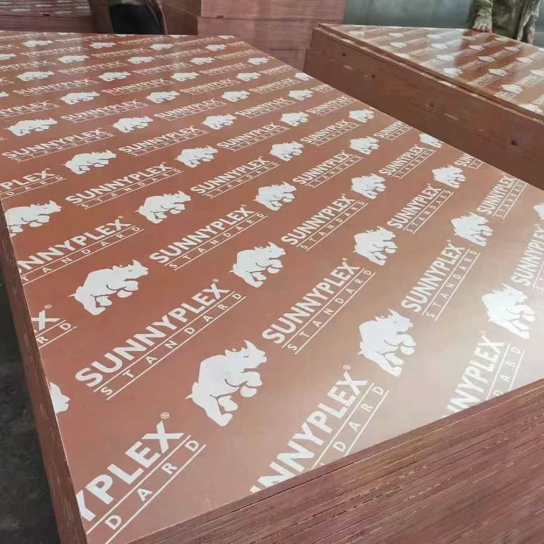 Fabricante de construcción de plantilla de revestimiento marrón al por mayor de madera contrachapada de alta calidad Tablero multicapa de 3-18mm Tablero completo de madera contrachapada