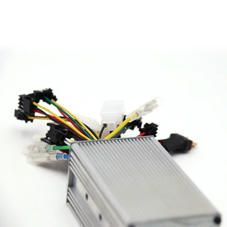 锂电车控制器250W300W可定制阻燃3C锂电电动车滑板车控制器批发