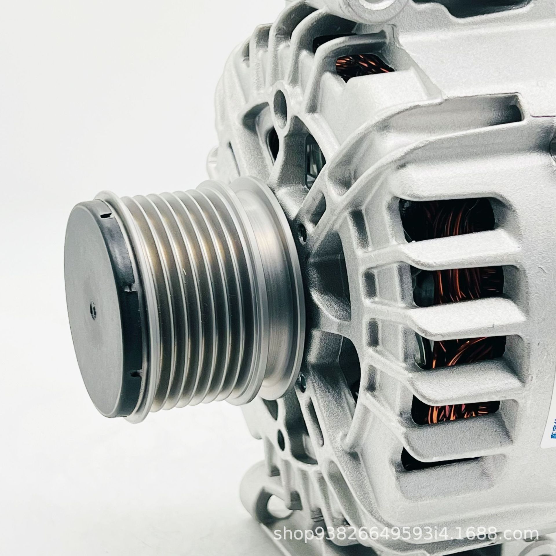 SuitAble for Mercedes Benz Series A 2711541802 CAr GenerAtor A 2711541502 FActory Direct SAles