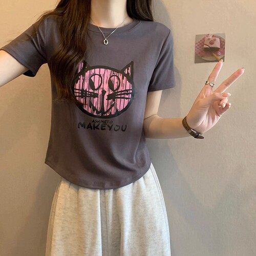 Cute and Unique White Off-Shoulder Short T-Shirt for Women with Cat Cartoon Print – Sleek, Slimming Design