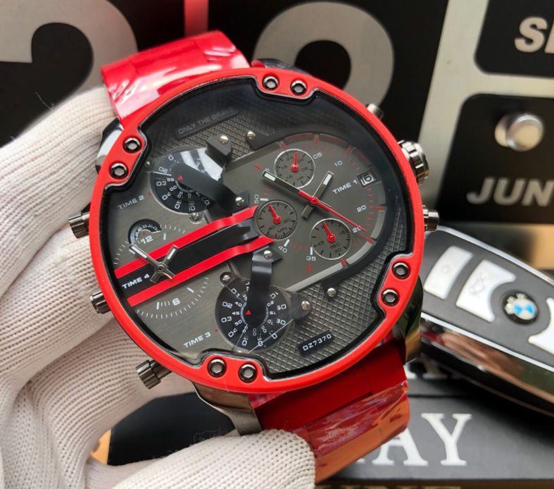 Stylish Watch Image 5