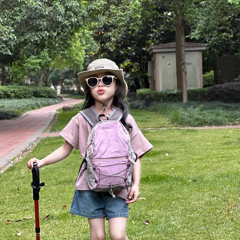 子供旅行アウトドアバックパック女の子 2025 新しい軽量スポーツ小さなバックパック男の子と女の子幼稚園スクールバッグ|undefined