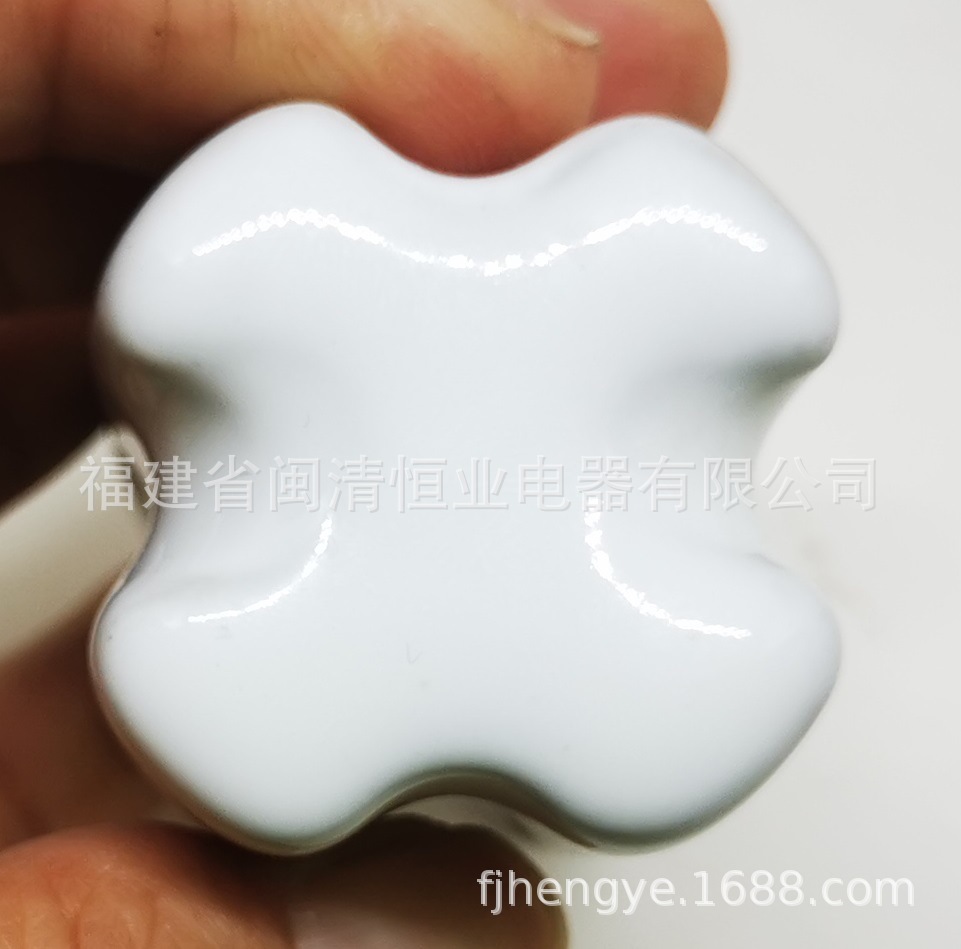 306^1. HY54-1 (901) 出缅甸 牵引式拉紧陶