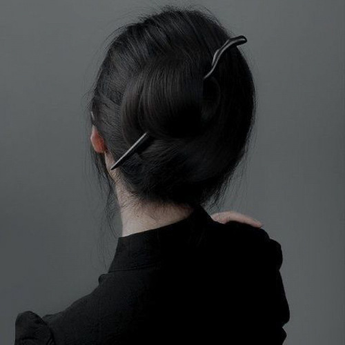 High-end hairpin in ancient style, modern hairpin for tying hair, traditional Chinese hairpin for coiled hair, wood hairpin with a sense of elegance, for daily wear with Hanfu, simple wood hairpin.