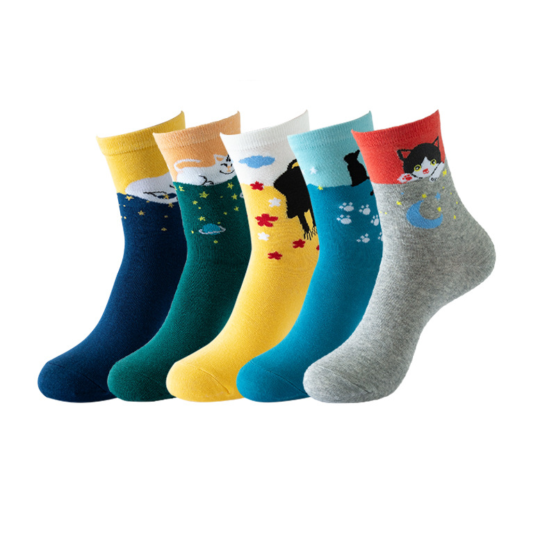 thumbnail image 1 of 5PCS Calcetines con estampado de gato para mujer, medias de algodón a media pantorrilla, medias de gato, regalo de San Valentín, regalo de vacaciones, 1 of 5