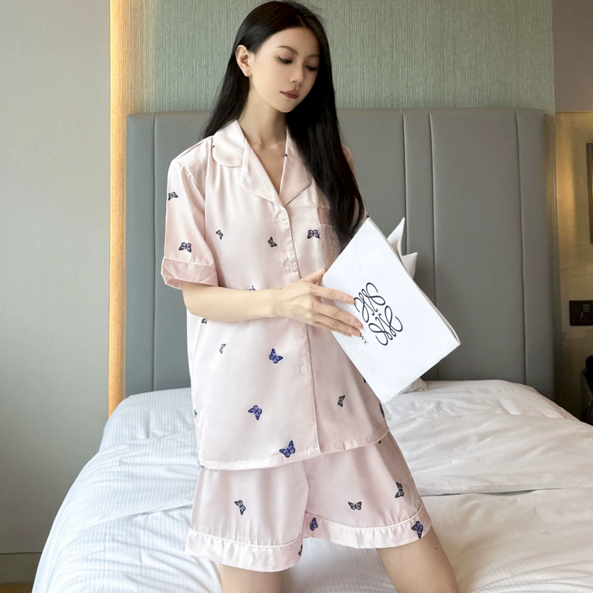 Бабочка пижама женская летняя новая ледяная шелковая короткая рукава