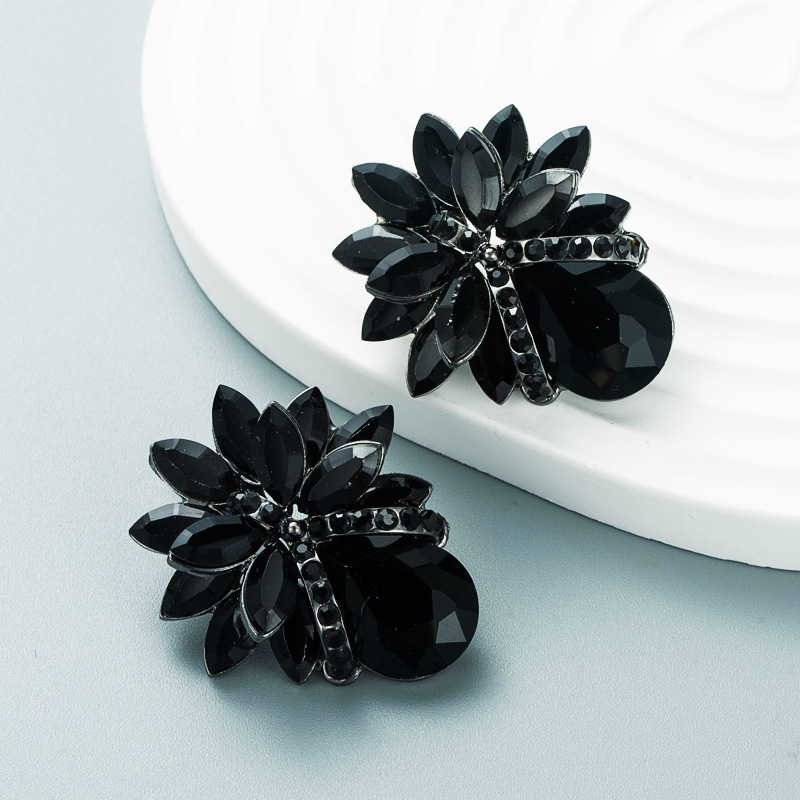 Diamond Design Fashion Water Droplets Diamond Alloy Artificial Gemstones Earrings