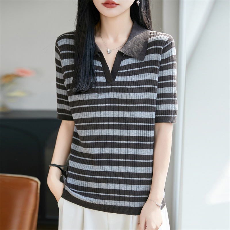 French-Style Retro Striped Polo Collar Short-Sleeve T-Shirt for Women, Slim Fit, Lightweight Fine Knit Half-Sleeve Top French-Style Retro Striped Polo Collar Short-Sleeve T-Shirt for Women, Slim Fit, Lightweight Fine Knit Half-Sleeve Top