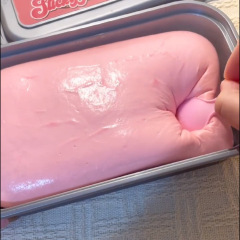 スローバック箱ケーキ固体スライム玩具シミュレーションパンつまみ楽squishy粘トースト
