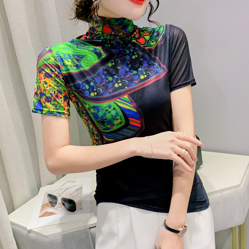 검은색