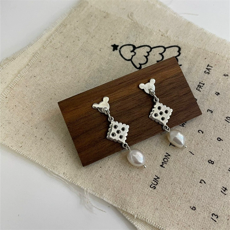 Оригинальные серьги из pearl с милым брендом, 925 образец серебро, с маленькими медведями
