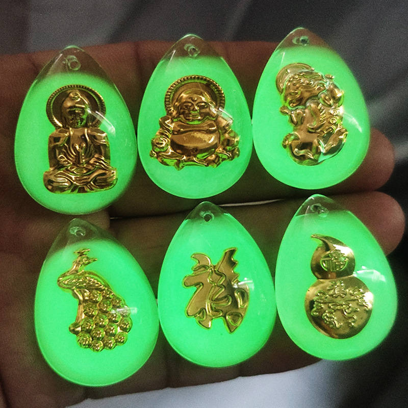 夜光水滴吊坠批发镶嵌金色观音佛像饰品不掉色发光项链珠宝店礼品