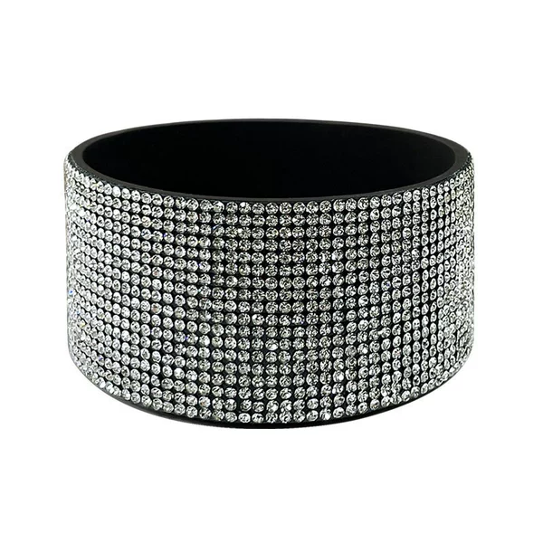 Silver diamond black bottom