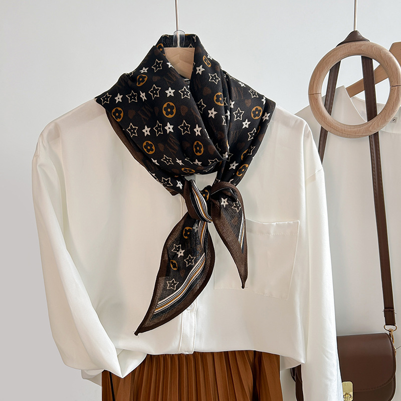 Bufanda paralela con estampado de estrellas de flores de nicho retro