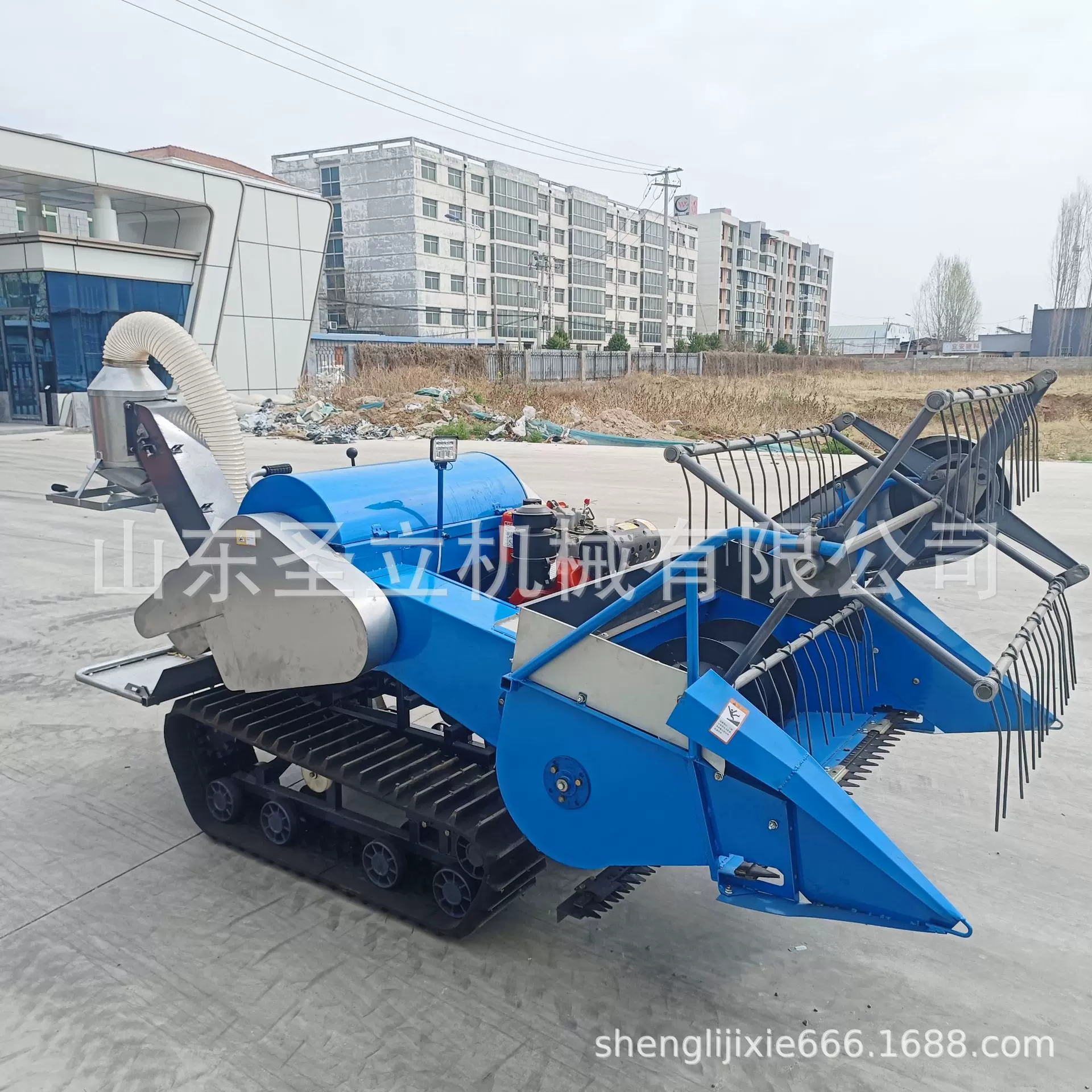 收割机水稻小麦收割脱粒乘坐式装袋式1100型号发动机小型家用农机