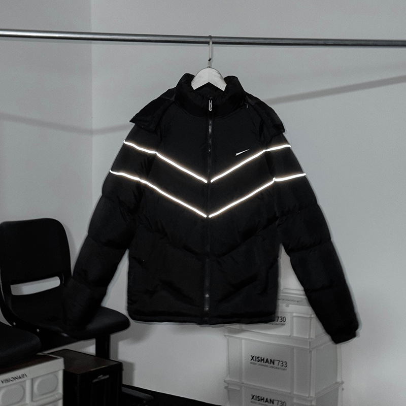 Men's Winter Sports Cotton Jacket with Small Embroidered Logo, Thickened for Warmth, Hooded Short Jacket with Reflective Strip Design