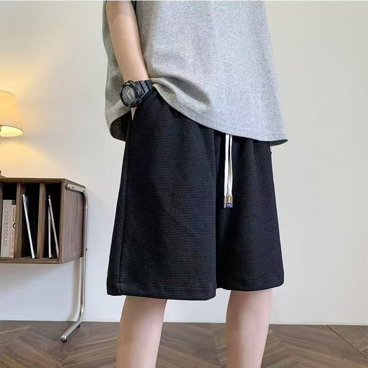 Diseño delgado nicho relajado de verano nuevo estilo americano pantalones cortos de moda hombre pantalones deportivos casuales de cinco puntos