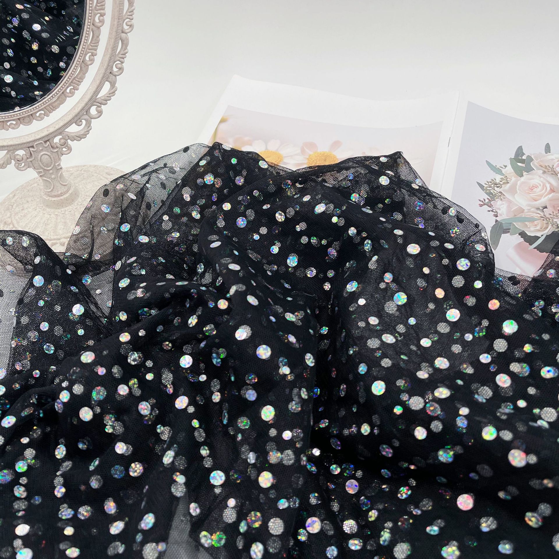Malla de tela de malla hexagonal pieza de perforación láser tamaño pieza redonda Hanfu Lolita brillante mosquito tela de tela artesanal