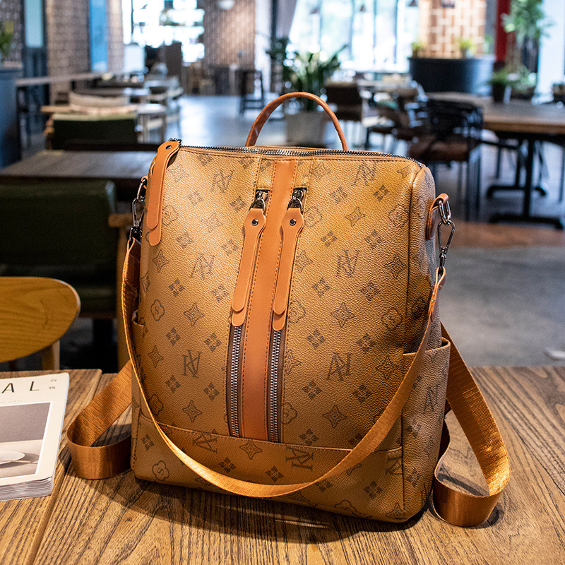 Backpack Women's 2022 New Korean-style Large-capacity Presbyopsis Bag Trendy Women's Fashionable Anti-theft Travel Backpack