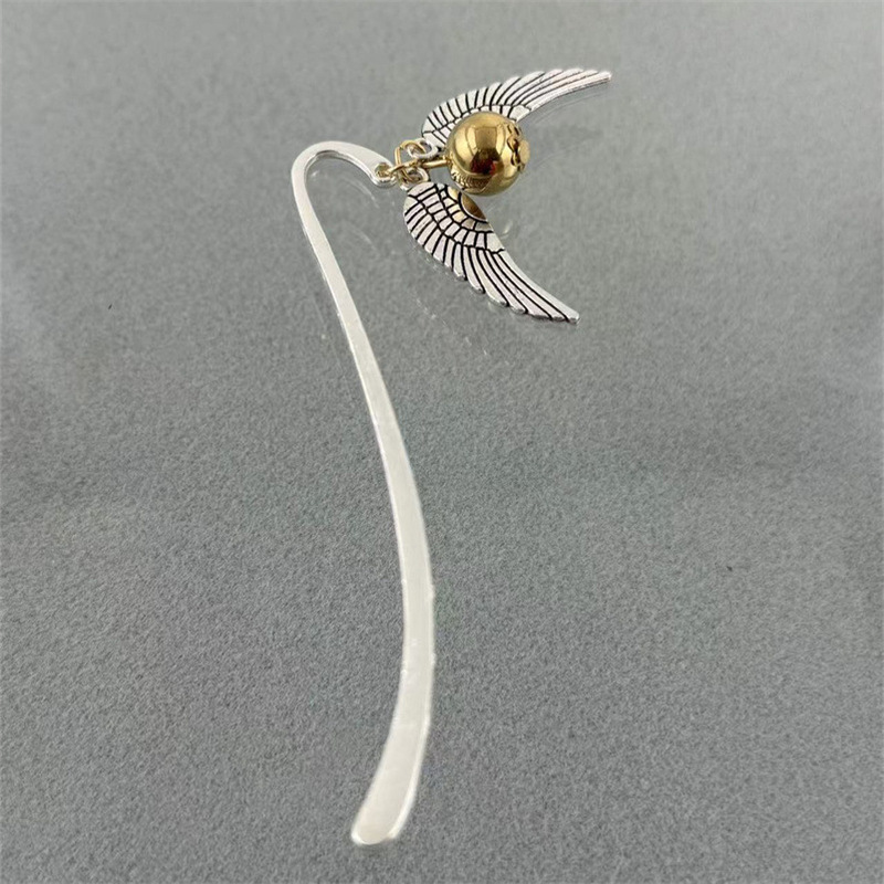 Literary retro fashion Harry Potter gold bead snitch wings bookmark factory jewelry accessories supply wholesale