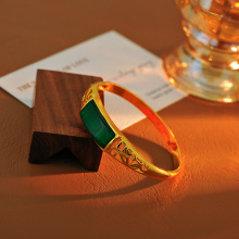 2024新款黄金色手镯女款仿真金镶马来玉碧玉手环镂空久不掉色首饰