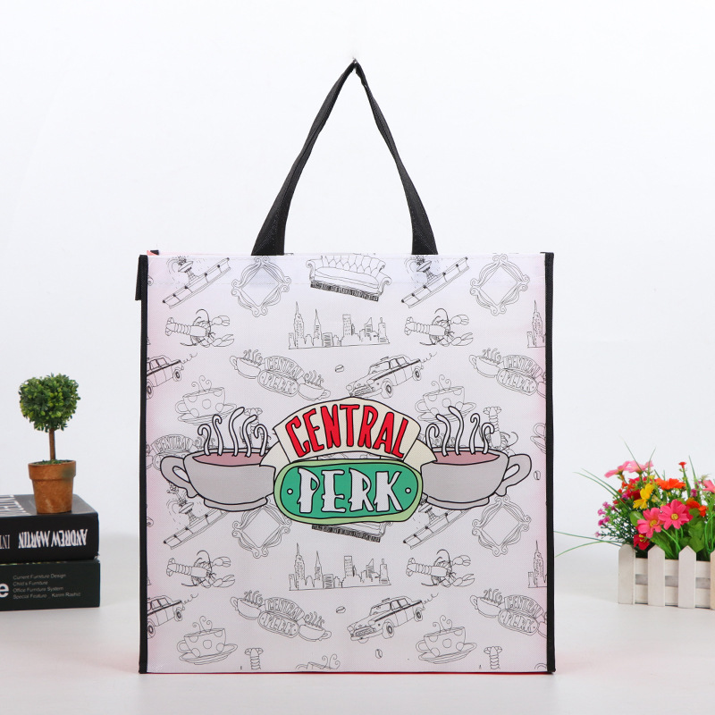 Tridimensional engrosada regalo publicitario promocional bolsa tejida película de impresión en color impermeable ropa bolso de compras al por mayor