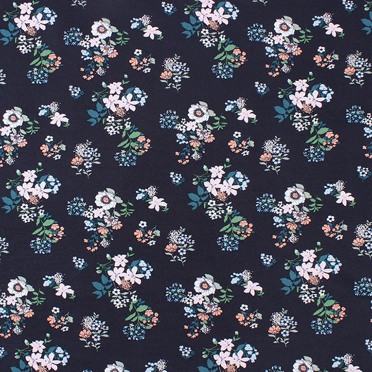 Nuevo diseño de flor promocional 135gsm 40s * 40s 54 / 55 "impresión de rayon twill camisa cara