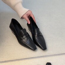 ��Ƥ��~�@��ͨ�ڰٴ��ЬŮ��ʽ���^һ�_�ŵ͸����|����СƤЬ