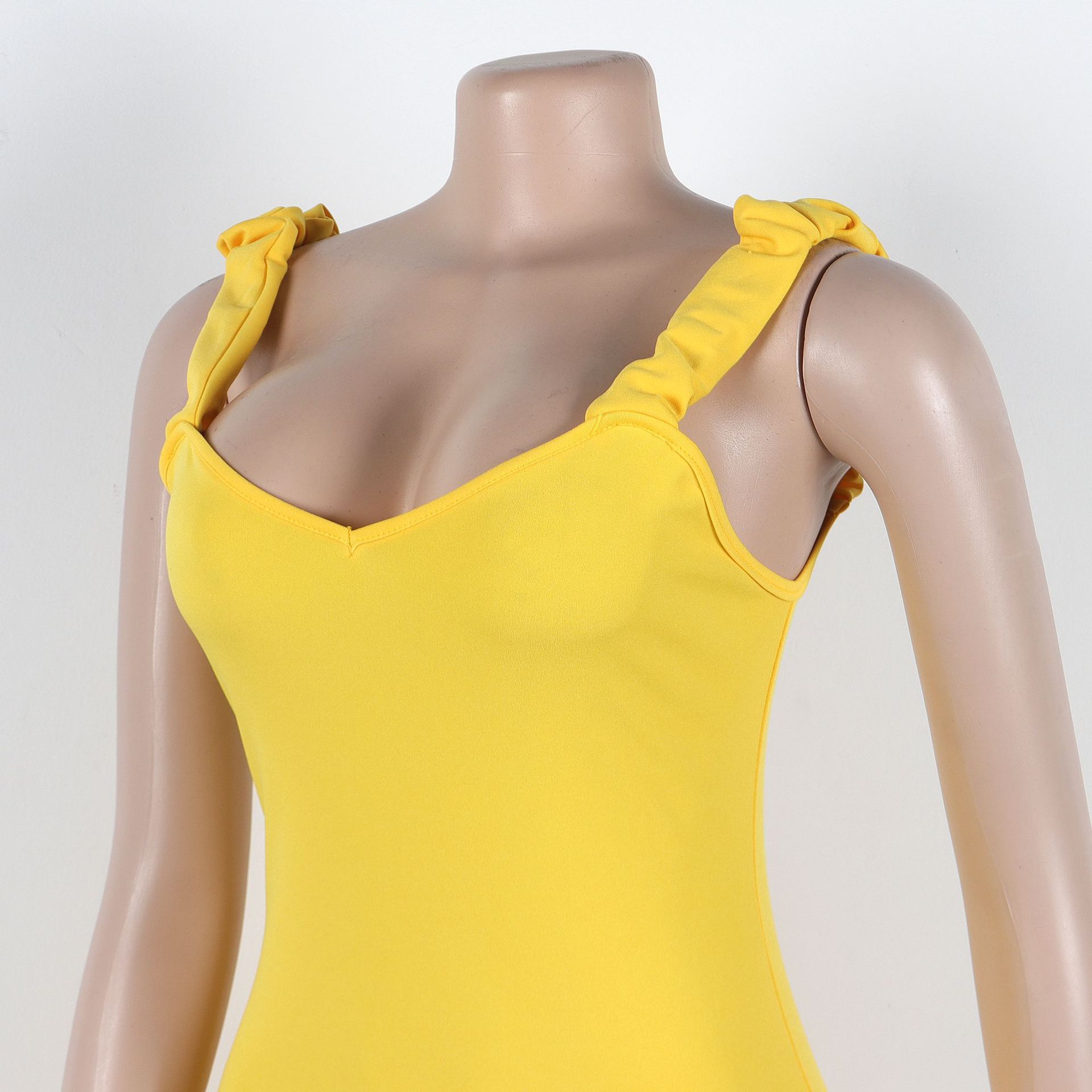 Women's Clothing Elastic Waist Pleated Lace Backpack Dress Hip-Fitting With Solid Color_ecoleips.com