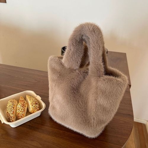 2024 Winter New Fur Bag Women's Imitation Fur Round Rectangular Bucket Bag Cosmetic Bag French Plush Handbag