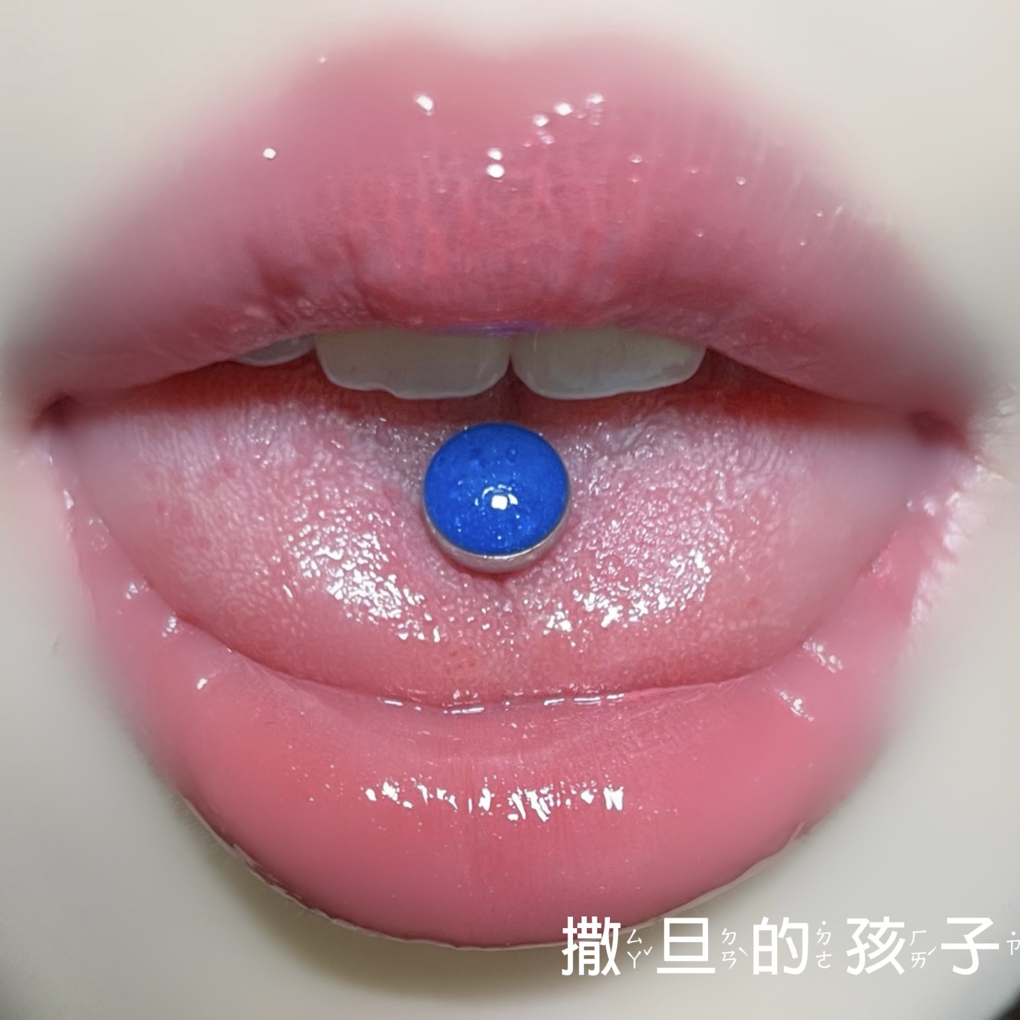 Pointed titanium steel lip stud product view