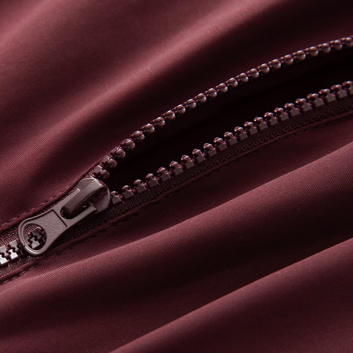 TAOP & ZA ropa de mujer primavera 2026 nuevo cross-border Europa y América de moda esquí camisetas
