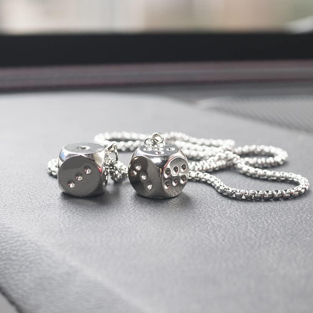 2023 Amazon coche accesorios coche espejo retrovisor colgante coche decoración metal dados colgante