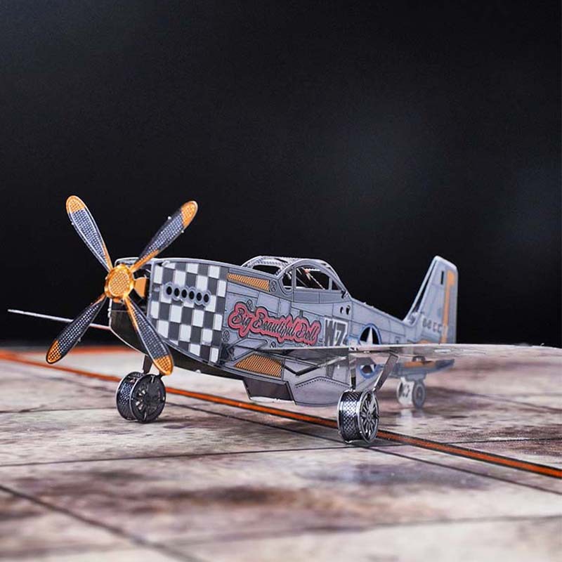 Estatua mágica de acero al por mayor versión de color avión un grupo metal rompecabezas mini 3D tridimensional hecho a mano DIY modelo de montaje