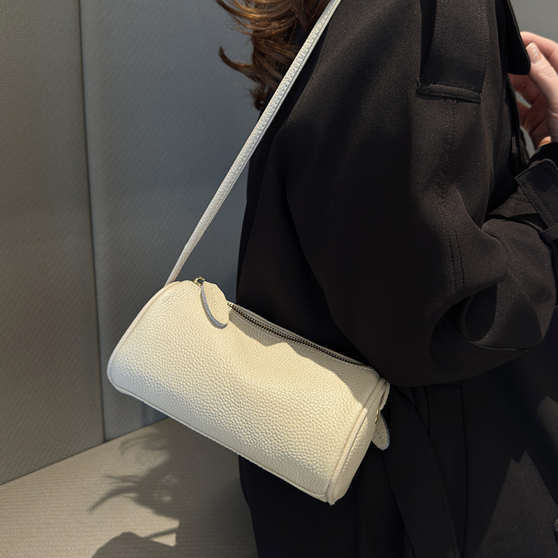 Top Grain Cowhide Leather Small Bag For Women 2026 New Pillow Bag Soft Leather Mini Shoulder Crossbody Cylinder Bag - Thumbnail 4