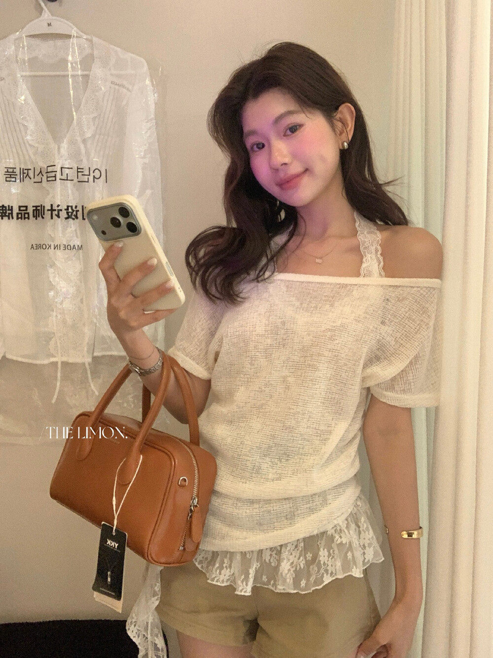 Bộ áo khoác chống nắng lệch vai kết hợp áo hai dây ren cổ yếm nữ tính mùa hè — màu mơ chi tiết 6