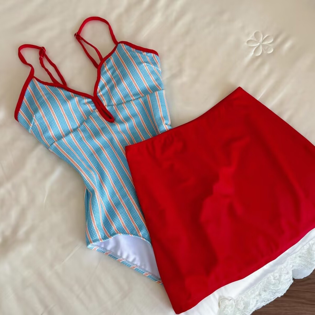 New Style Fresh Striped Student One-Piece Swimsuit Triangle Slimming Hot Spring Vacation Swimwear with Skirt