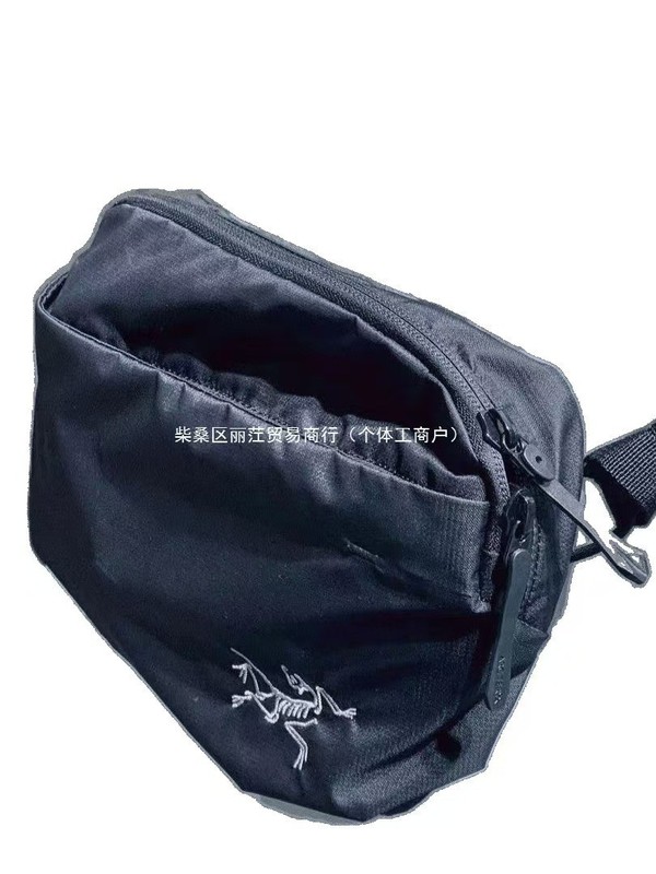 鸡骨架maint 2L男女情侣休闲户外运动鸟单肩斜挎包腰包小包胸包女|undefined