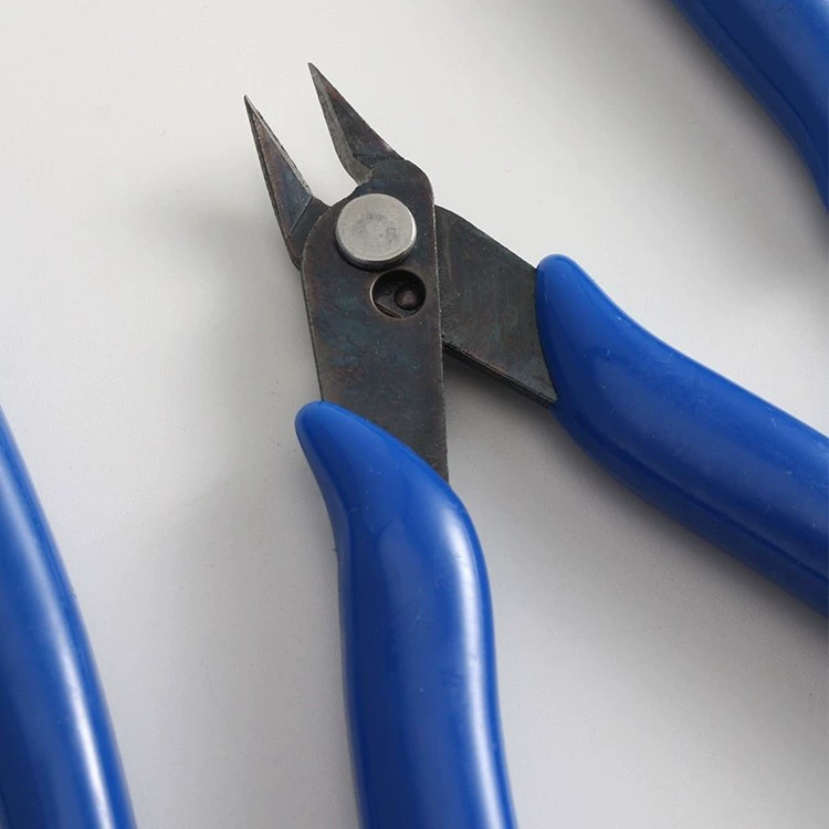 Кричиновый? Нет, это Crimson — красный. зуб? Wait translate: Crimson buckle removal pliers 4816 Cut the mouth clamp Handmade DIY leather disassembly buckle water inlet pliers to remove hardware convenience