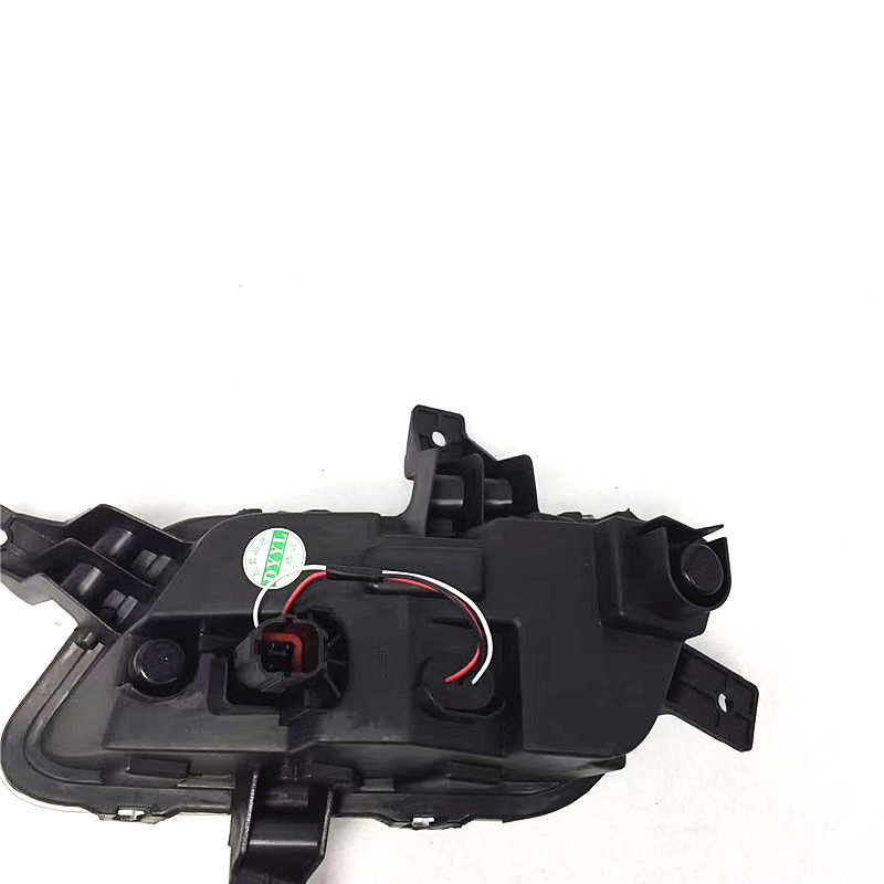 CHERY RUIHU 8 일 달리기 조명에 적합 새롭고 오래된 RUIHU 8 일 달리기 조명 프론트 바 조명 안개 조명 LED 조명